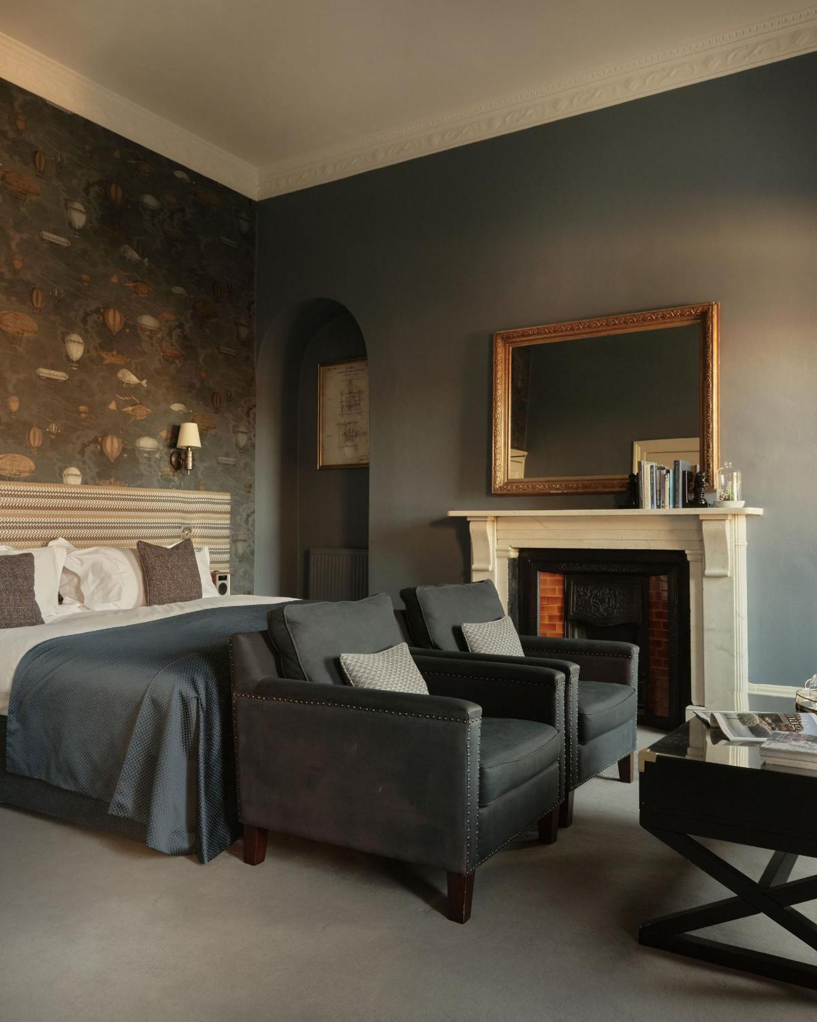 The Queensberry Hotel