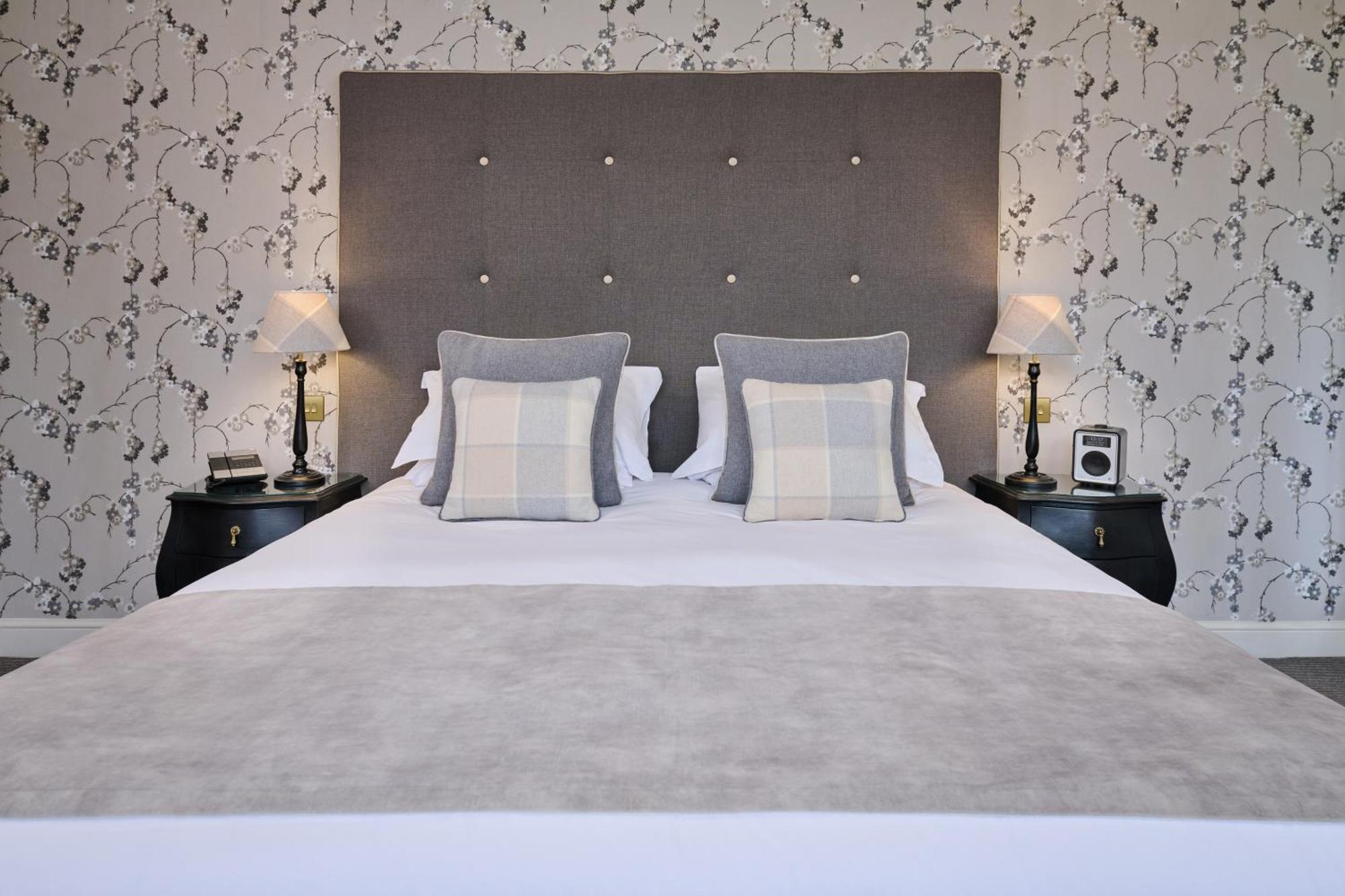 The Roseate Hotel