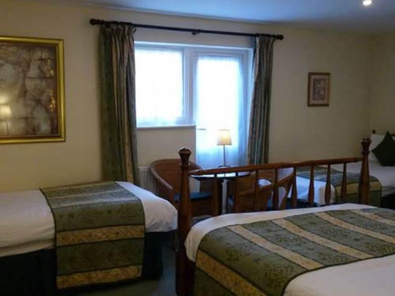 Guest house Ashley 4*