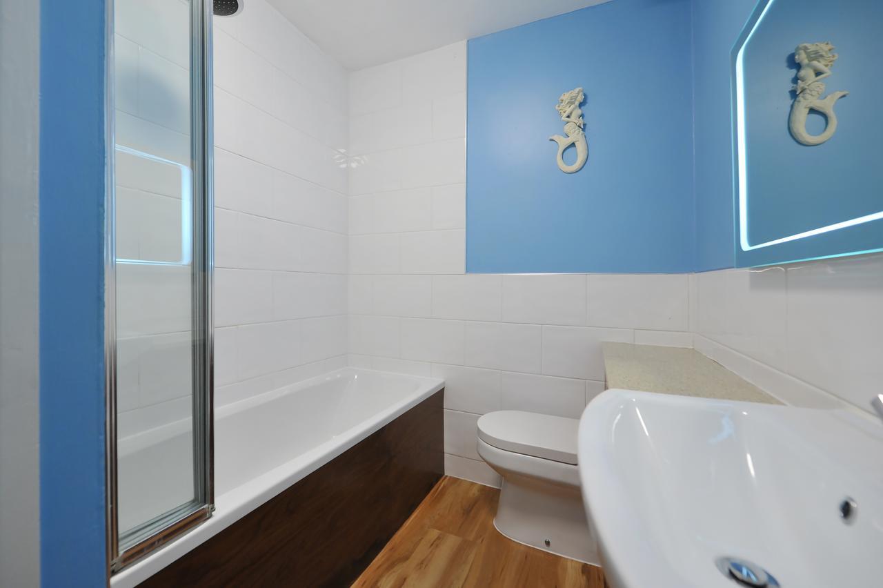 London Street Apartment Bath
