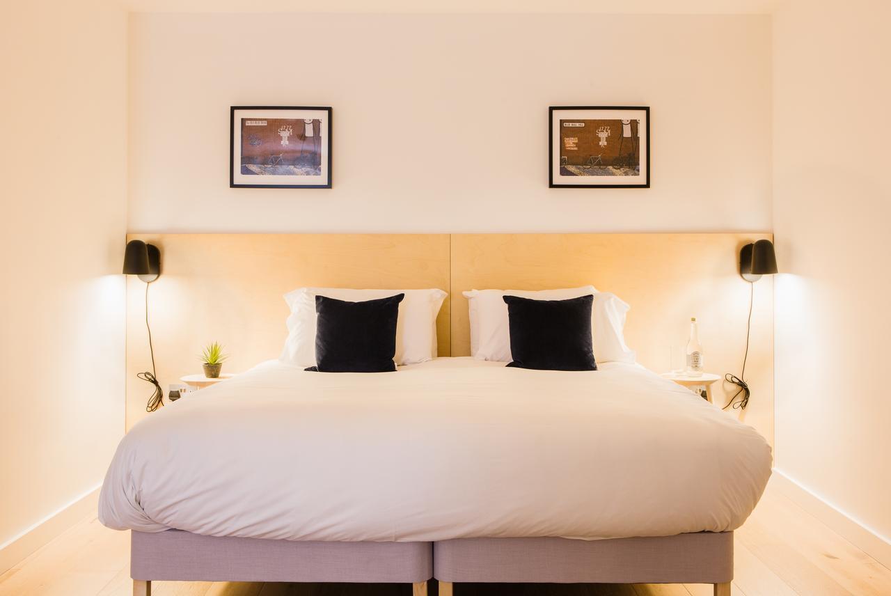 Aparthotel Hiding Space Westgate 4*