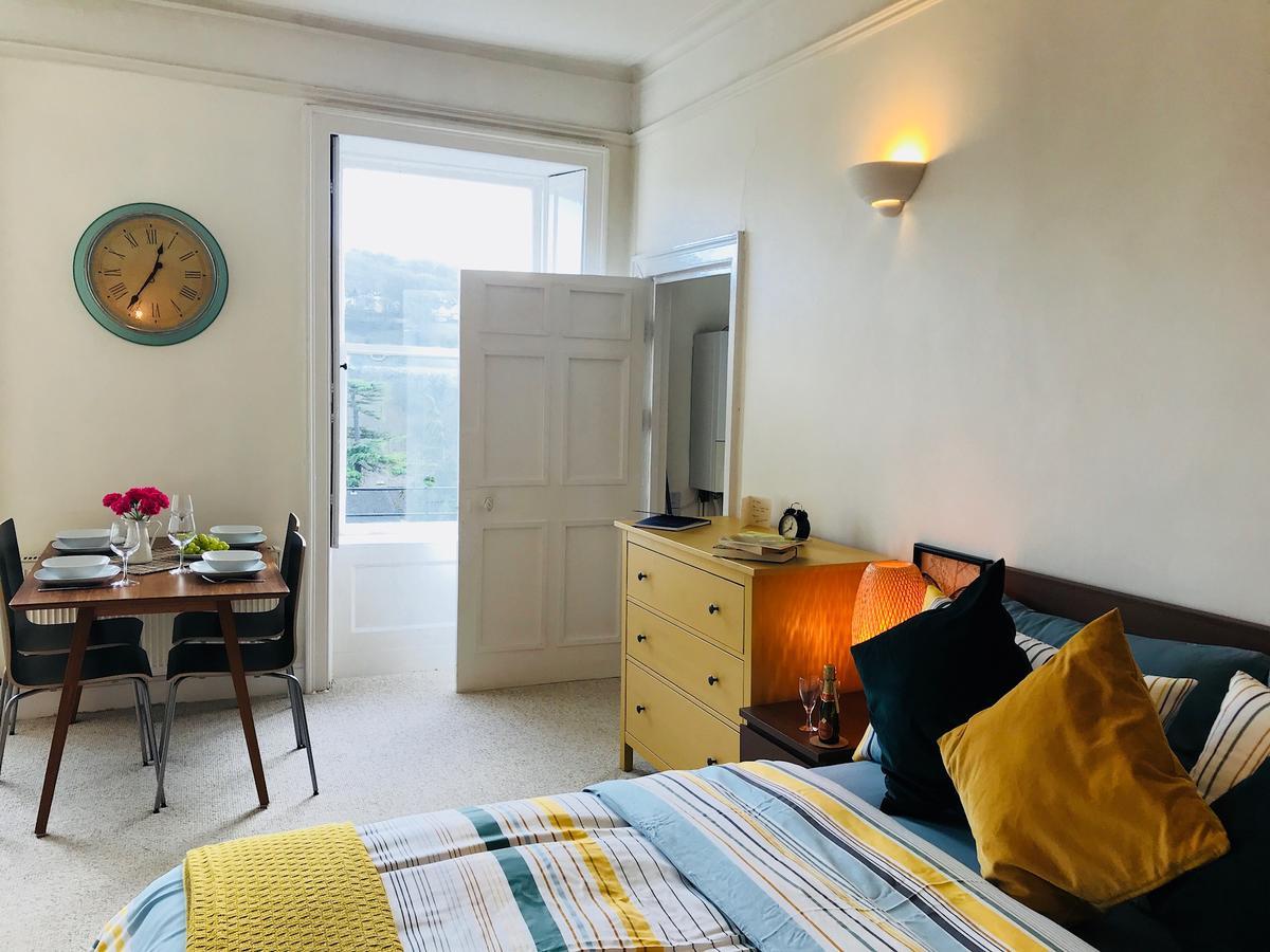 Grosvenor Apartment *