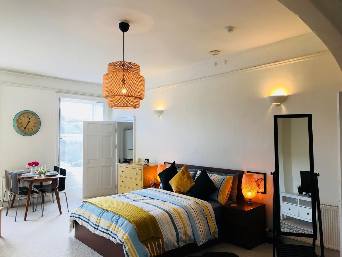 Grosvenor Apartment