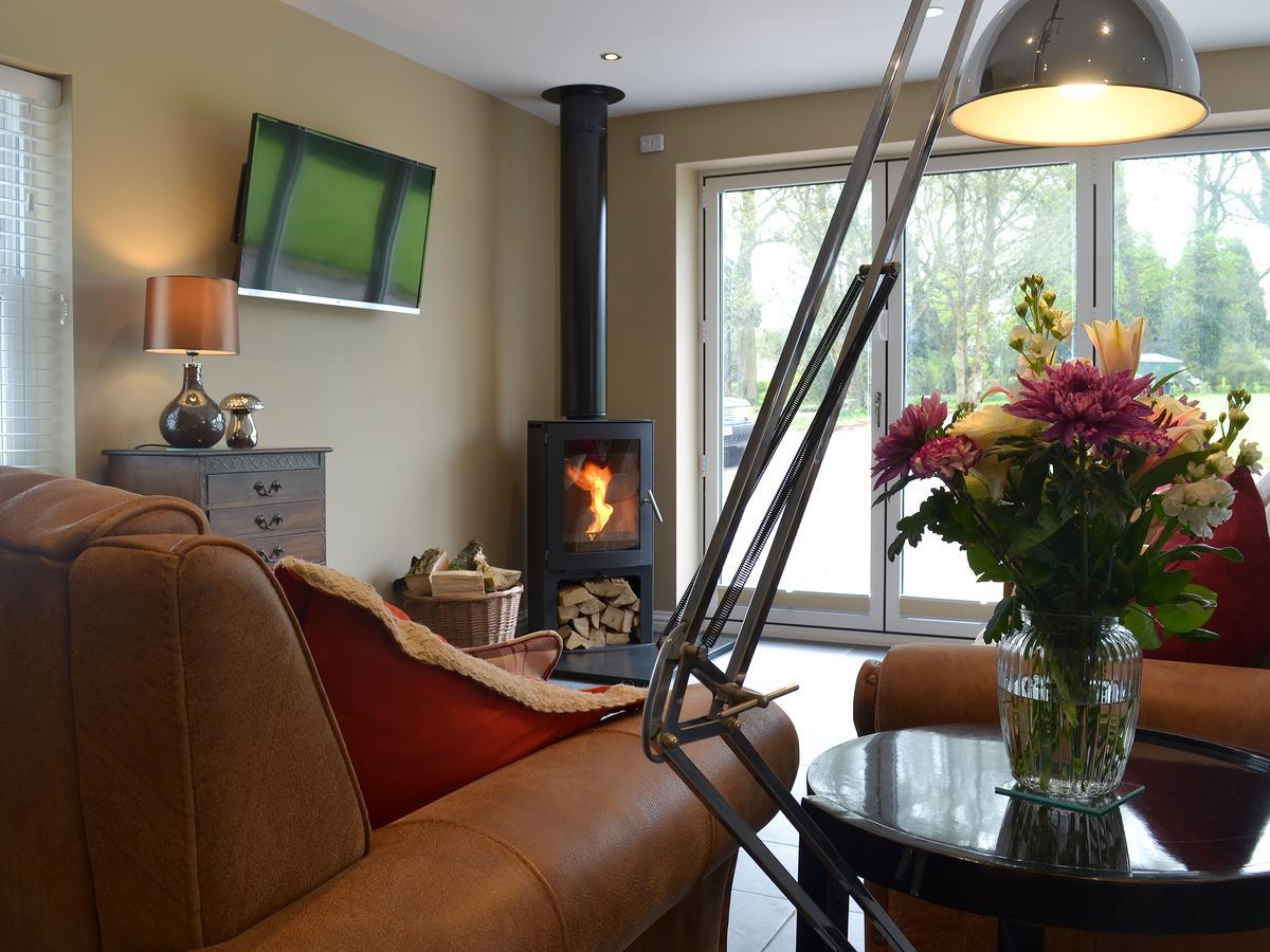 The At Bainesbury House Holiday home