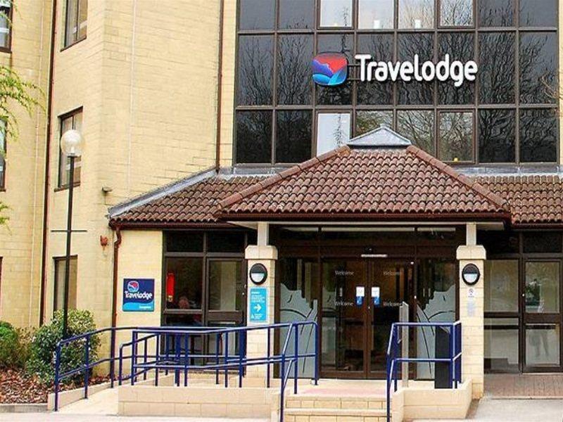 Travelodge Waterside Hotel 2*