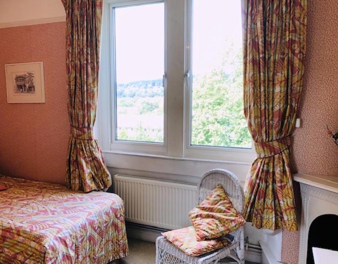 Lauras Townhouse Dressmakers Salon * Bath